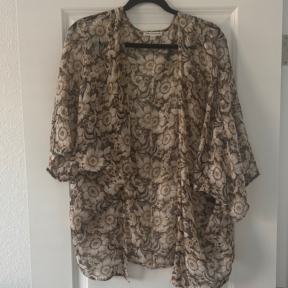 American Eagle Outfitters Floral Kimono Top - Brown and Cream